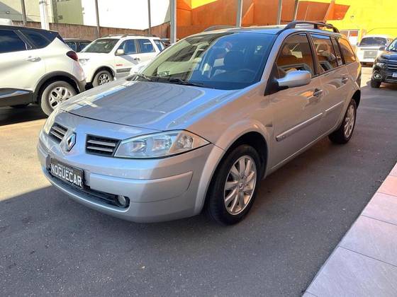 RENAULT MEGANE 1.6 DYNAMIQUE GRAND TOUR 16V FLEX 4P MANUAL